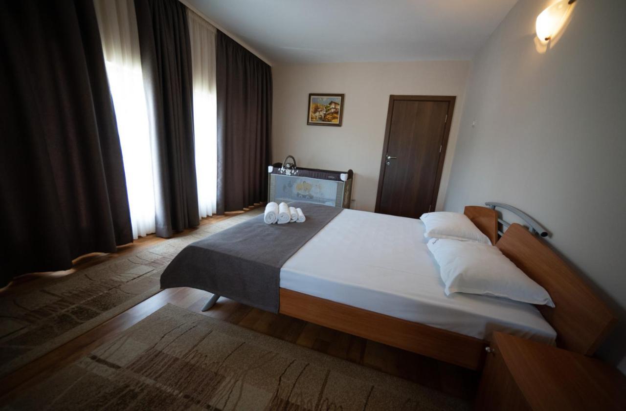 Hotel Velista Voneshta Voda Eksteriør billede